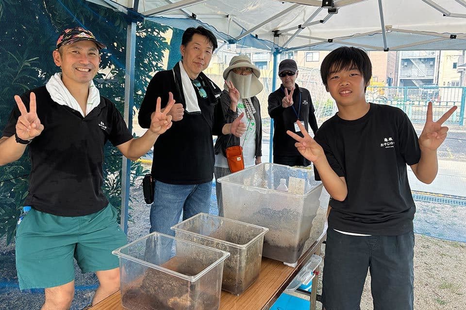 夏わくかぶとむしハウス